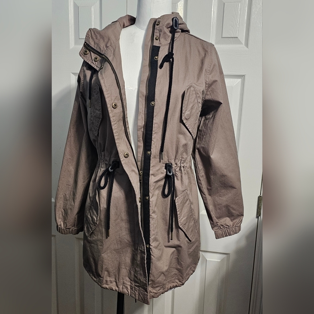 NWT Mine Los Angeles Hooded Jacket Sz Medium - Picture 2 of 4